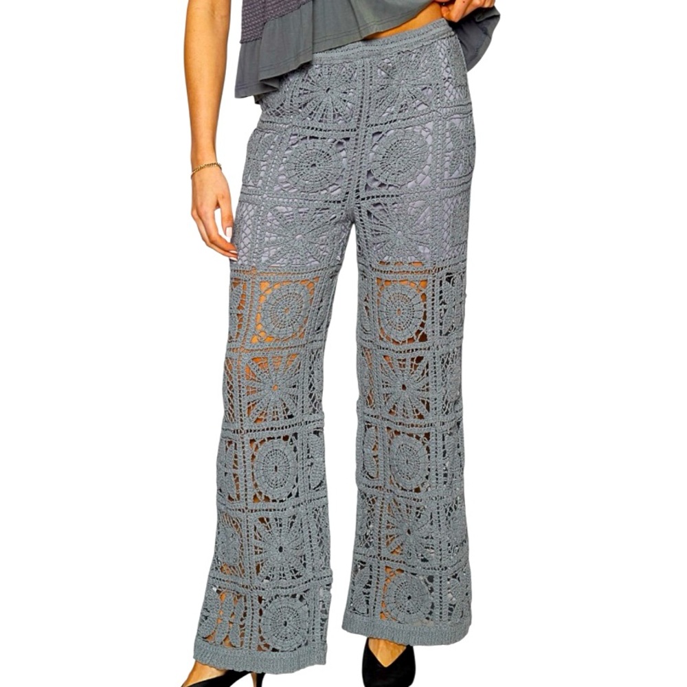 POL Cotton Crochet Lined Pant in Gray - One Size